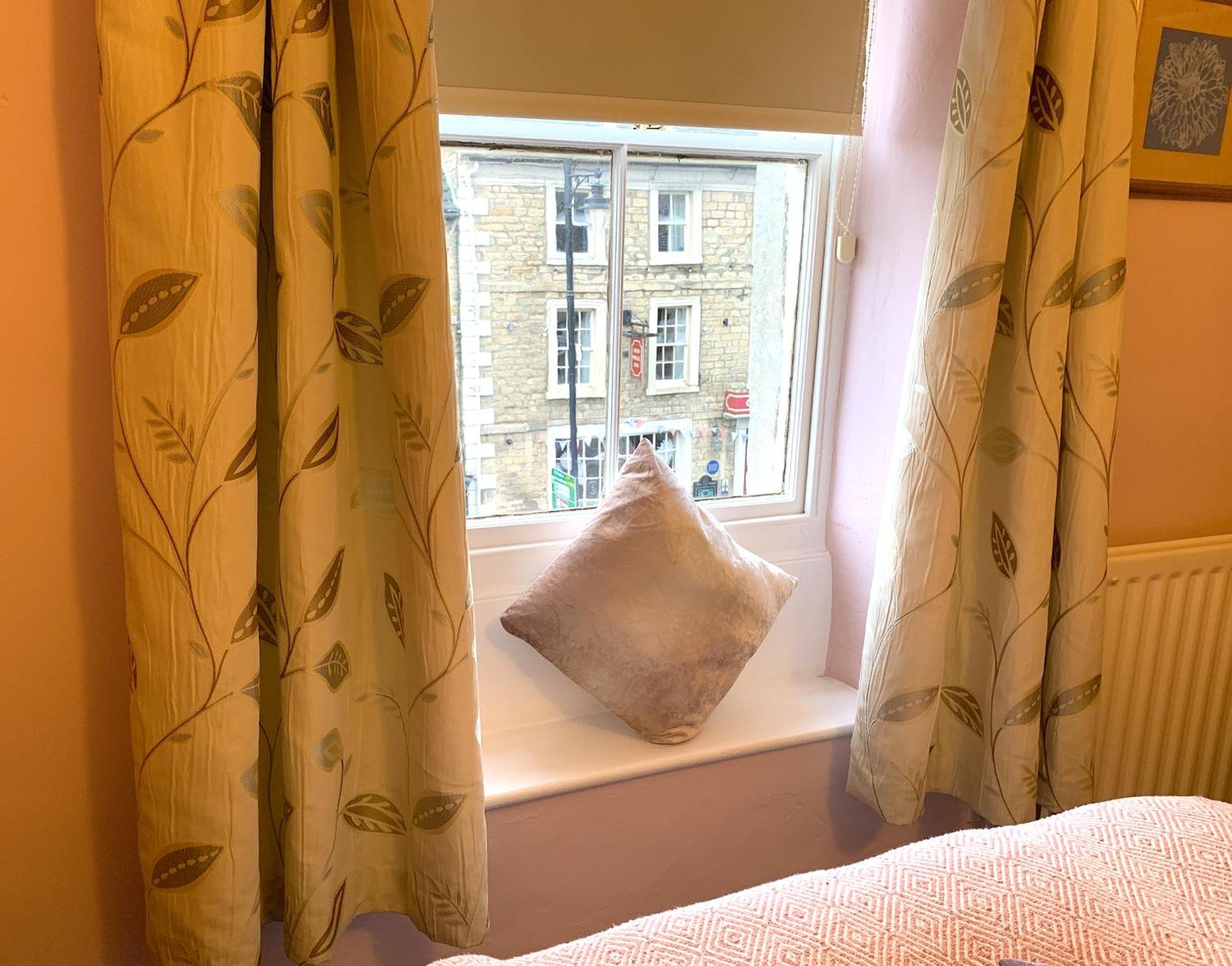 Spacious Georgian Apartment, Central Barnard Castle. Экстерьер фото